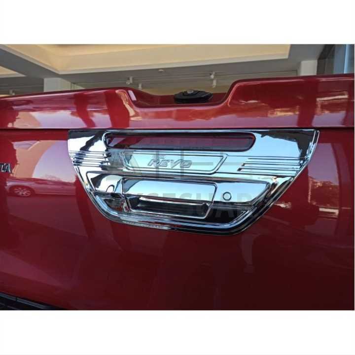 tohr115bagkap-ch-20210412141041.jpg TOYOTA HILUX REVO 2016-2019 BAGAJ AÇMA KOLU KAPLAMA KROM - Görsel 1